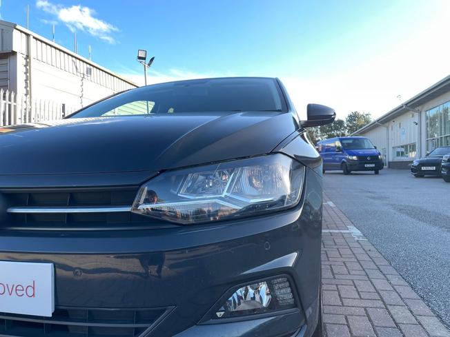 VOLKSWAGEN Polo Photo 19