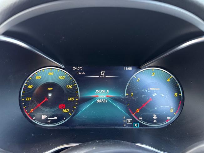 MERCEDES-BENZ Glc Photo 15