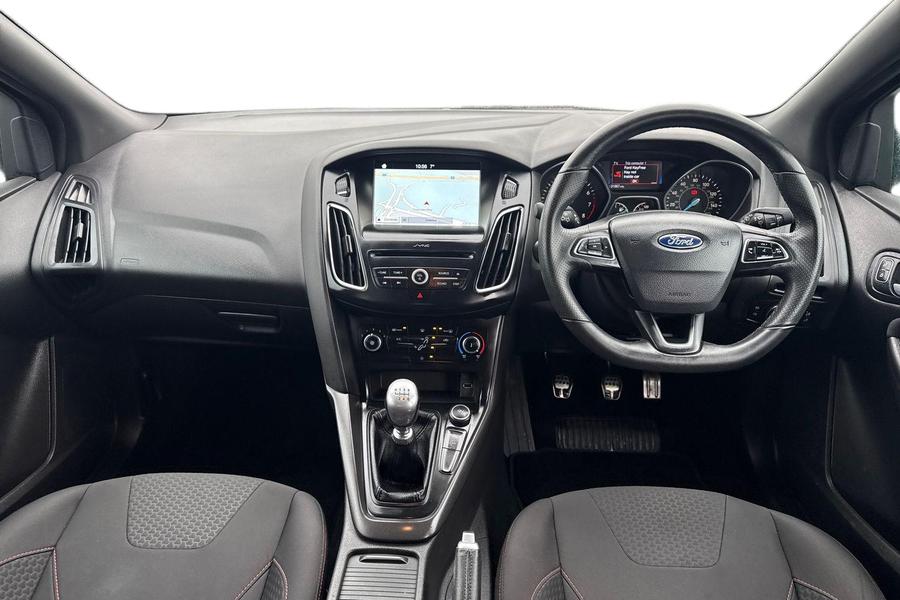 Ford Focus Photo autoimg-8b2e3449d3b7c12af111cac475403335d9c6b3c4.jpg