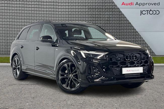 AUDI Q7 Photo 1