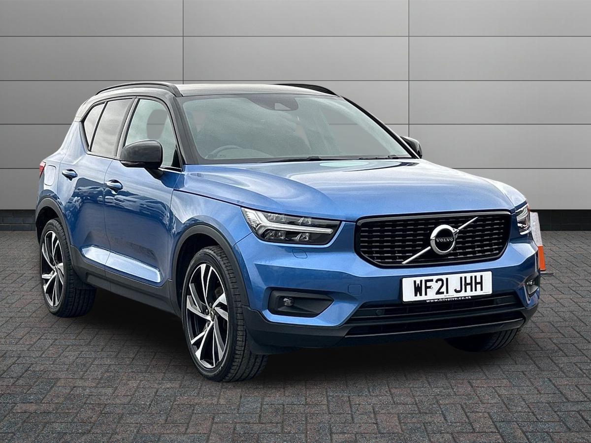 Volvo XC40 Photo 0