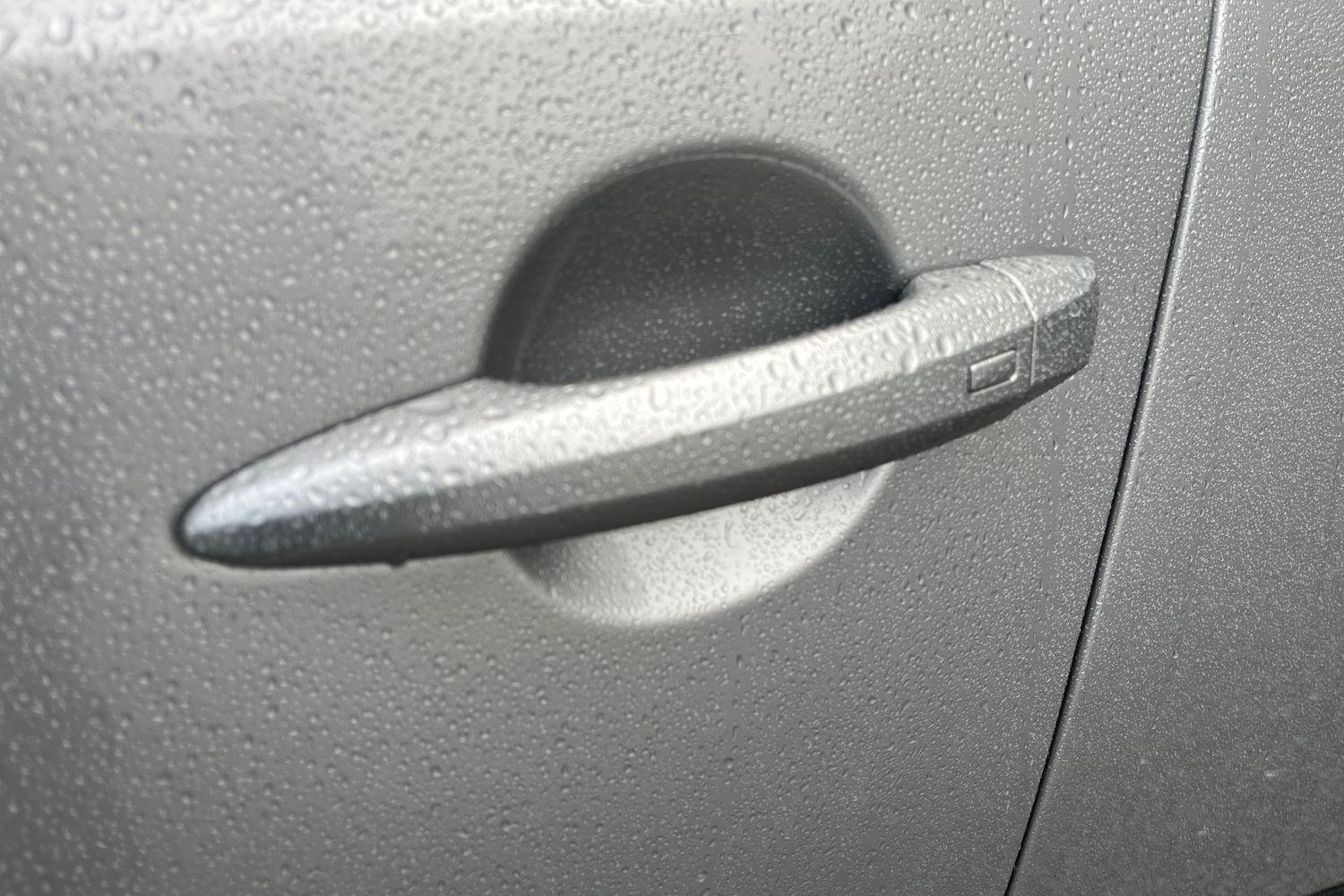 Nissan QASHQAI Photo 38