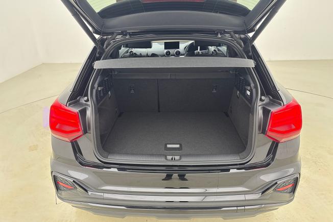 AUDI Q2 Photo 12