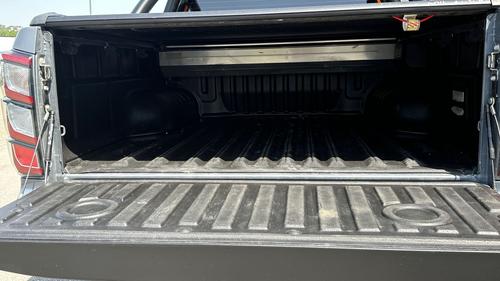 Isuzu D-Max Photo autoimg-8b34708b21bd08284f7c2bb710360e69d3048cb1.jpg