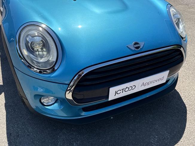 MINI Convertible Photo 27