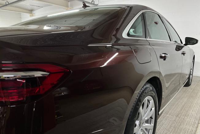 Audi A8 Photo 38