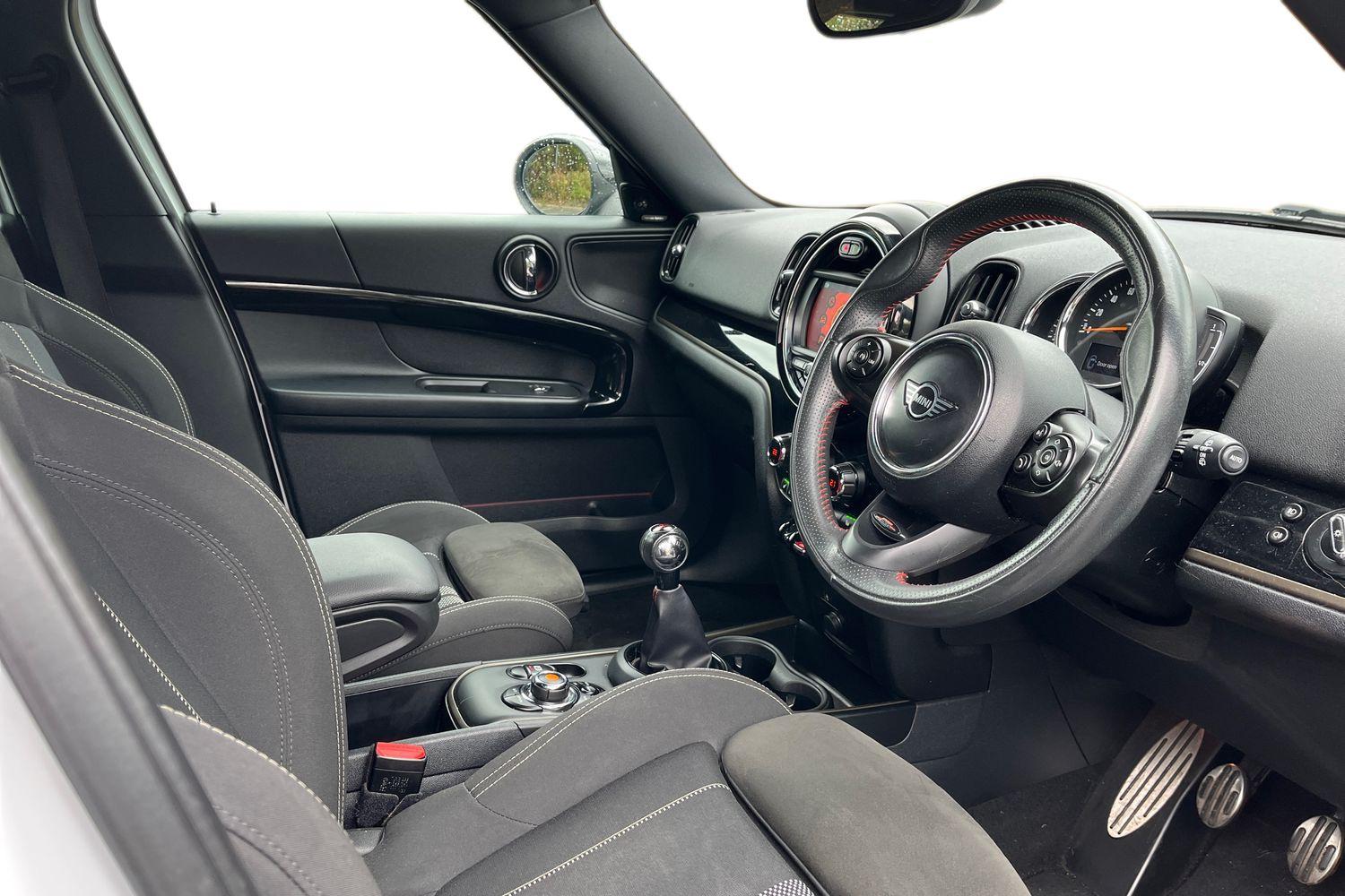 MINI Countryman Photo 8
