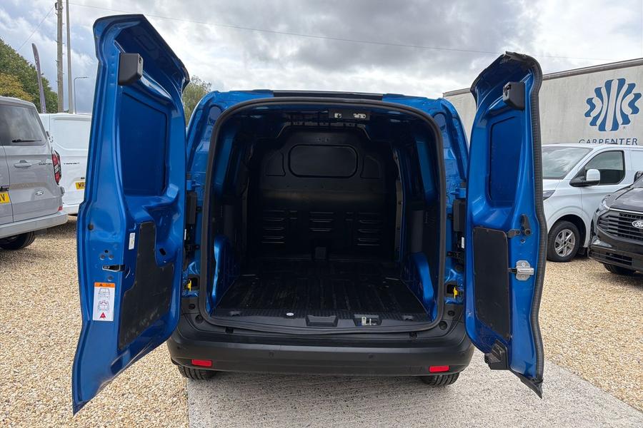 Ford TRANSIT COURIER Photo autoimg-8b3d382c2f2ce9163b42e397cb0907981eb72922.jpg
