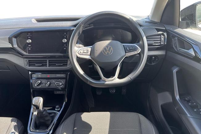 Volkswagen T-Cross Photo 11