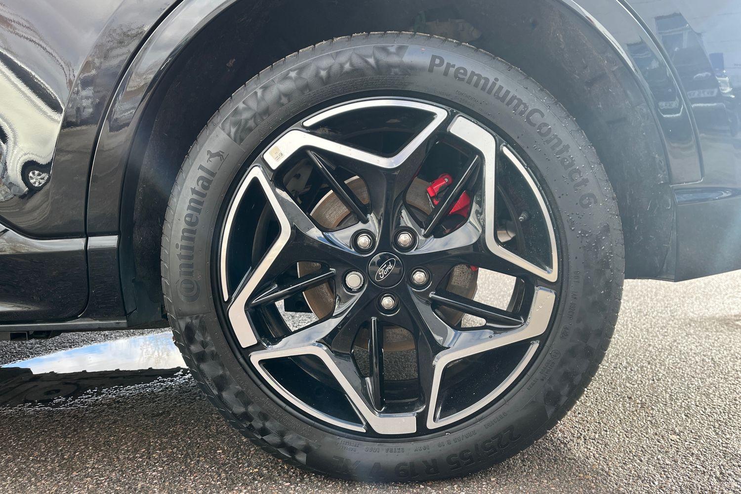 Ford KUGA Photo 7