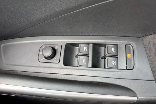 Skoda Fabia Photo autoimg-8b4828fbb13f993fa8b5b069afcdf554347852ff.jpg