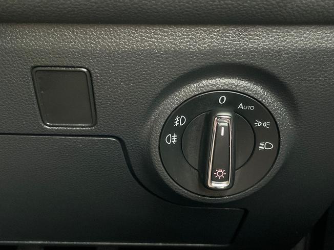 SEAT Ibiza Photo 37
