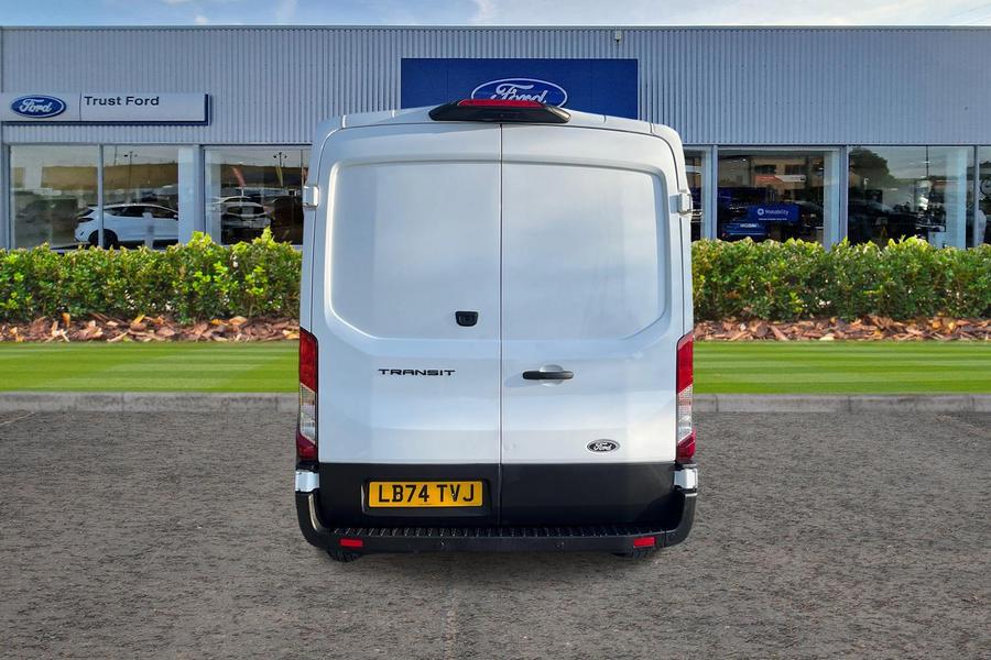 Ford TRANSIT Photo autoimg-8b4c715463973992d59a4011a2c42a3c09b2571c.jpg