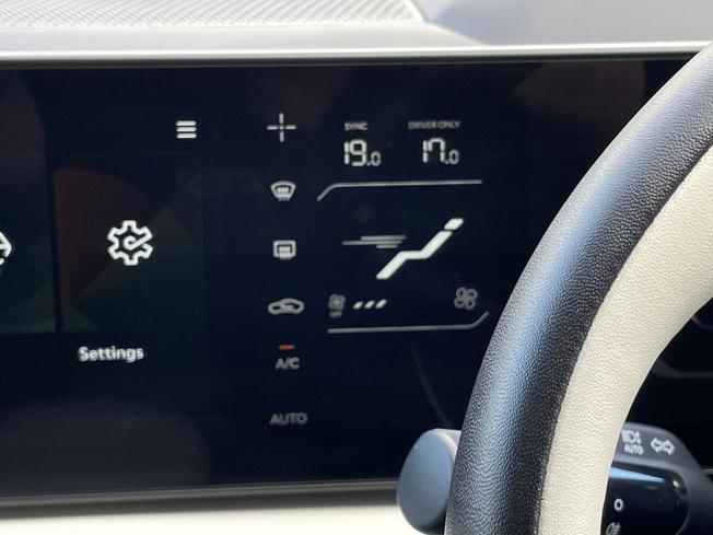KIA EV4 Photo 51