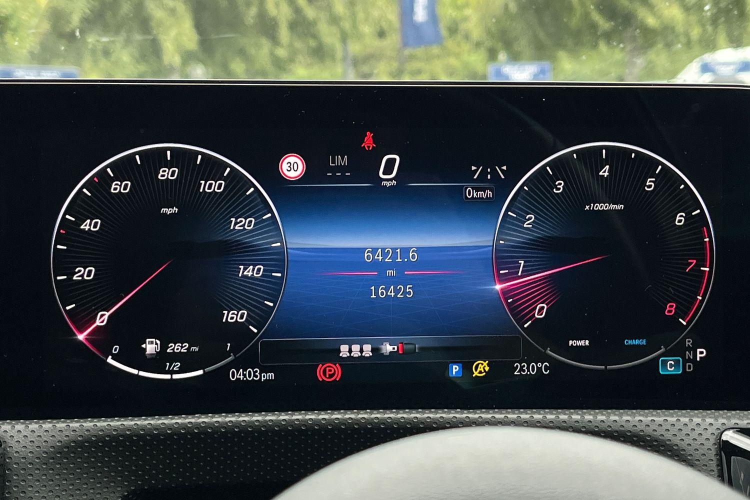 Mercedes-Benz A Class Photo 12