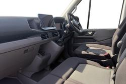 Volkswagen Crafter Photo 2