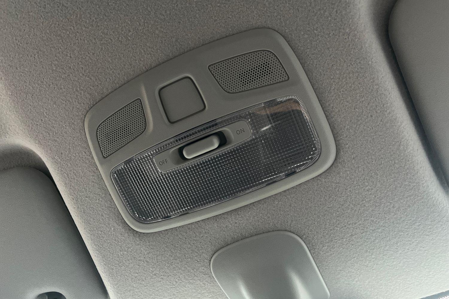 Suzuki SWIFT Photo 35