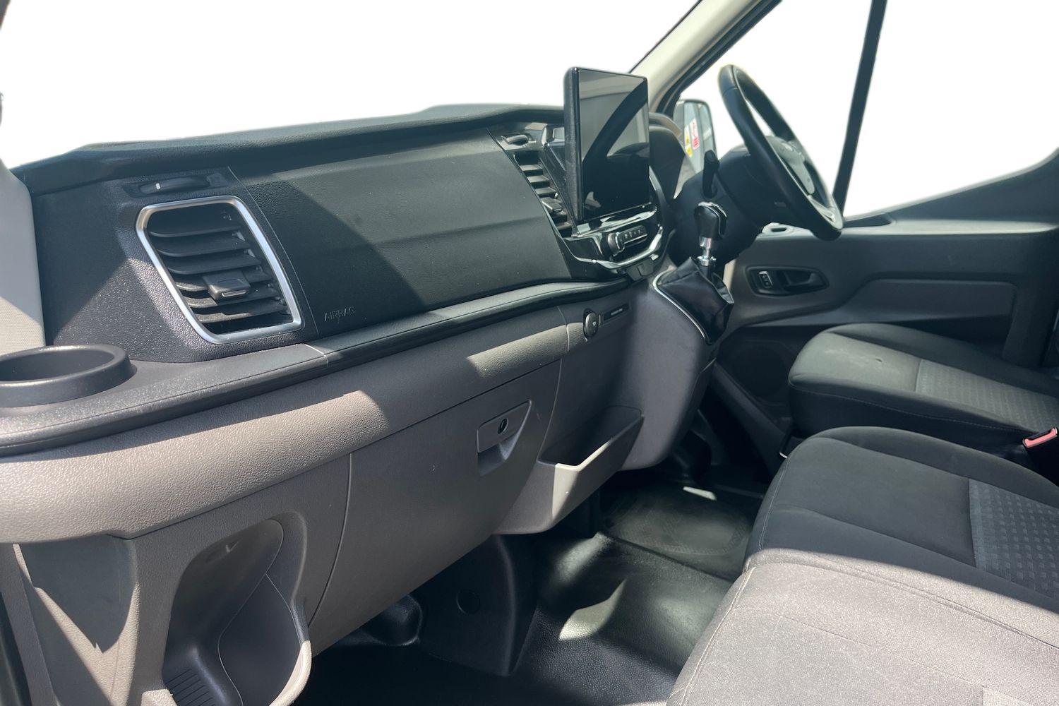 Ford TRANSIT Photo 2
