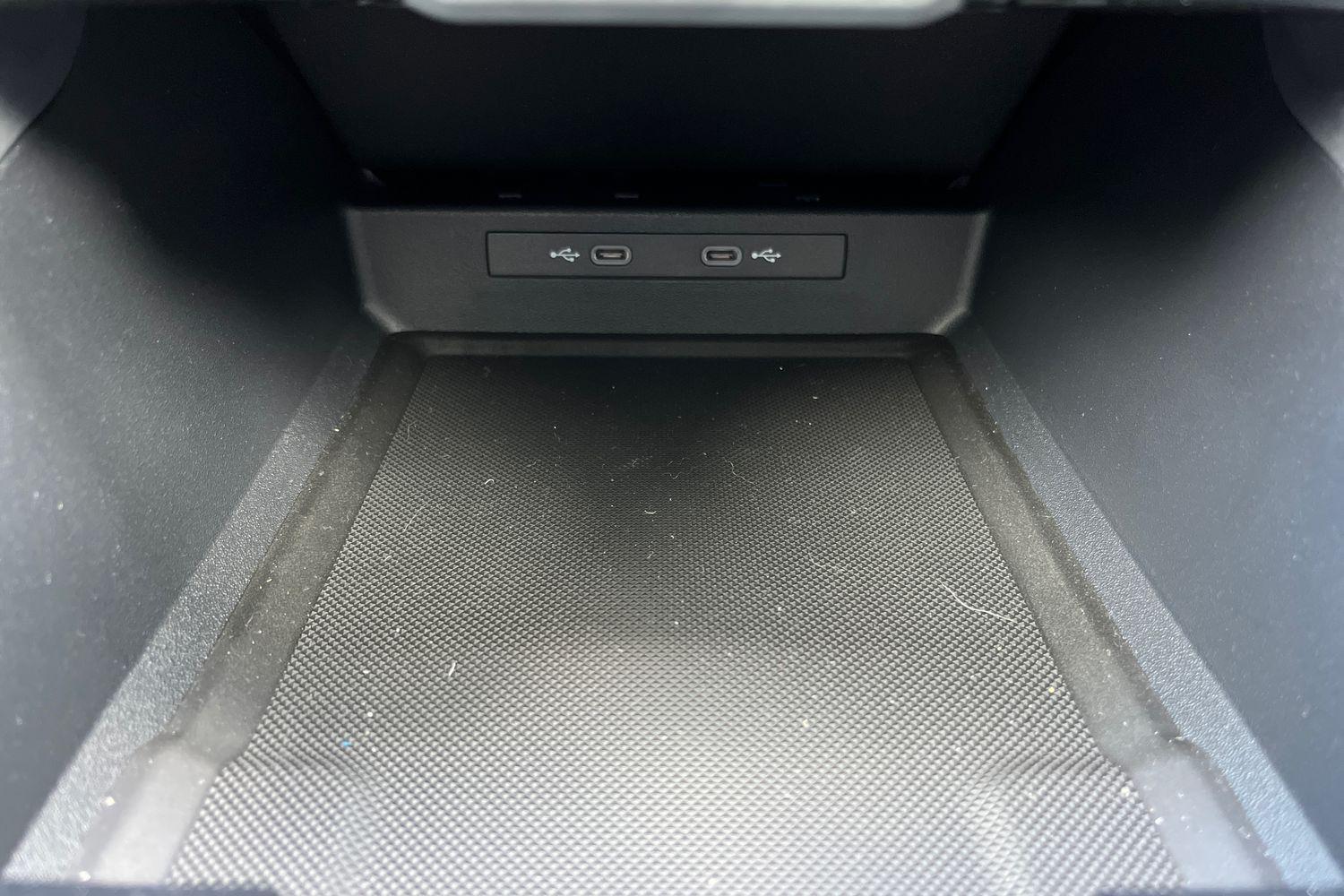 Ford Explorer Photo 33
