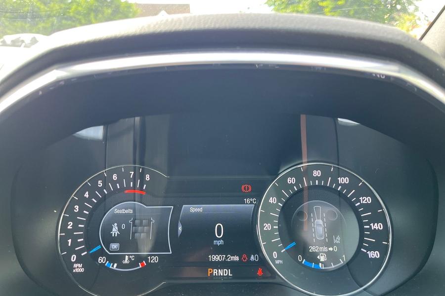 Ford S-MAX Photo autoimg-8b5d88b3cfec48dba96b7e7cef59942a334e48c4.jpg