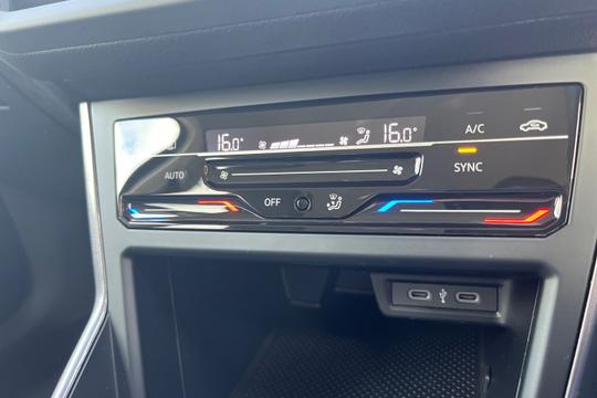 Volkswagen Polo Photo autoimg-8b5e0ef4bd7b421e2f3a868eb9eea825d8dae535.jpg