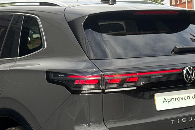 VOLKSWAGEN Tiguan Photo 49
