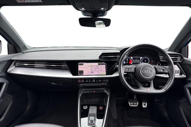 AUDI S3 Photo 10