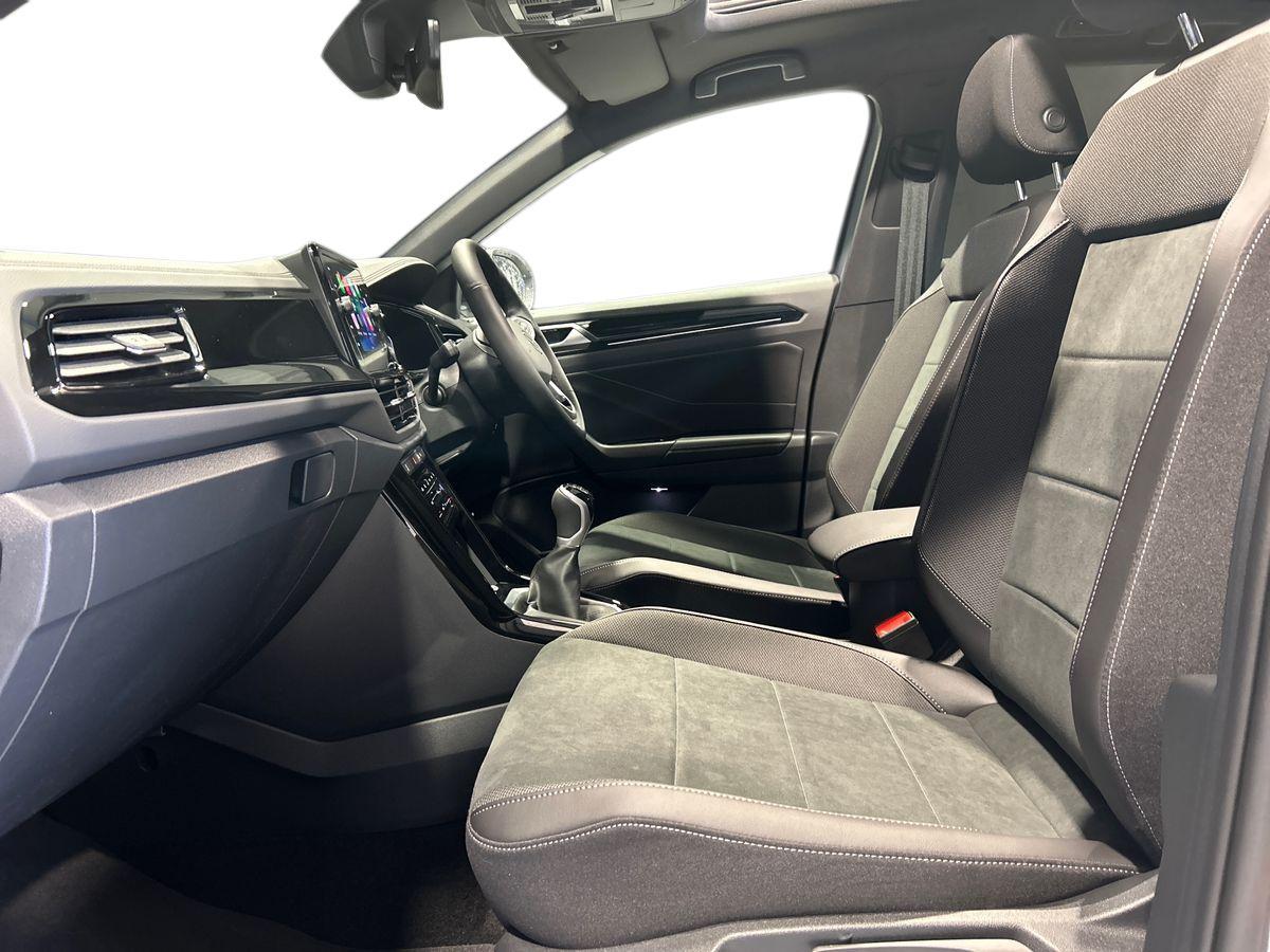 Volkswagen T-Roc Photo autoimg-8b65fe315de9c3be7c93e7b7f96f8dc97809c0d2.jpg