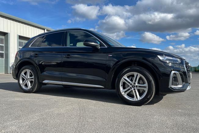 AUDI Q5 Photo 24