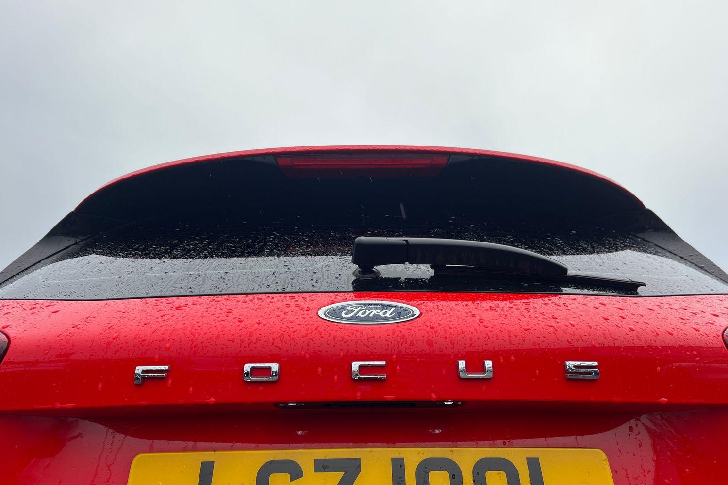 Ford Focus Photo 24