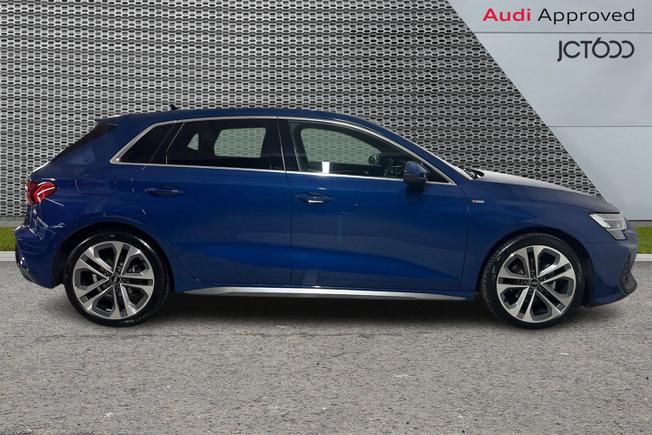 AUDI A3 Photo 4