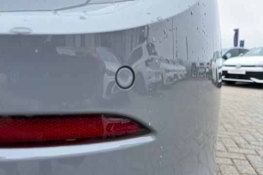 Volkswagen Golf Photo autoimg-8b6bdb642fd817c79bc216a7d1279c959921bd15.jpg