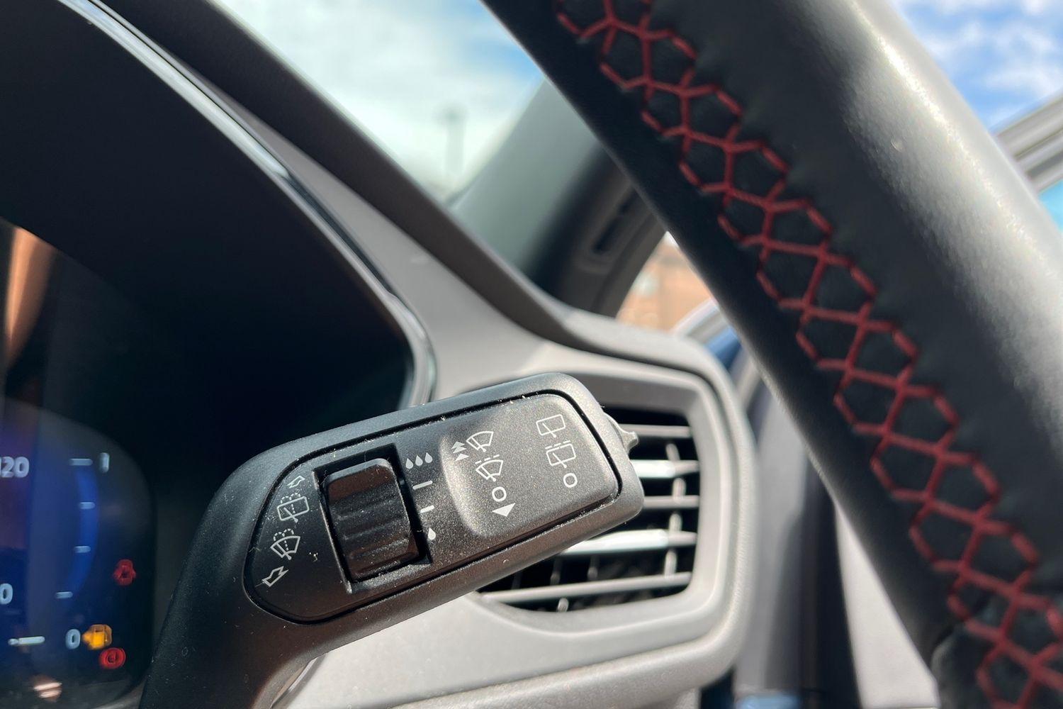 Ford KUGA Photo 14