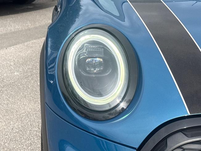MINI Convertible Photo 21