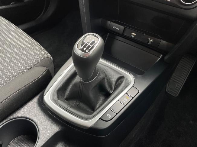 KIA Ceed Photo 40