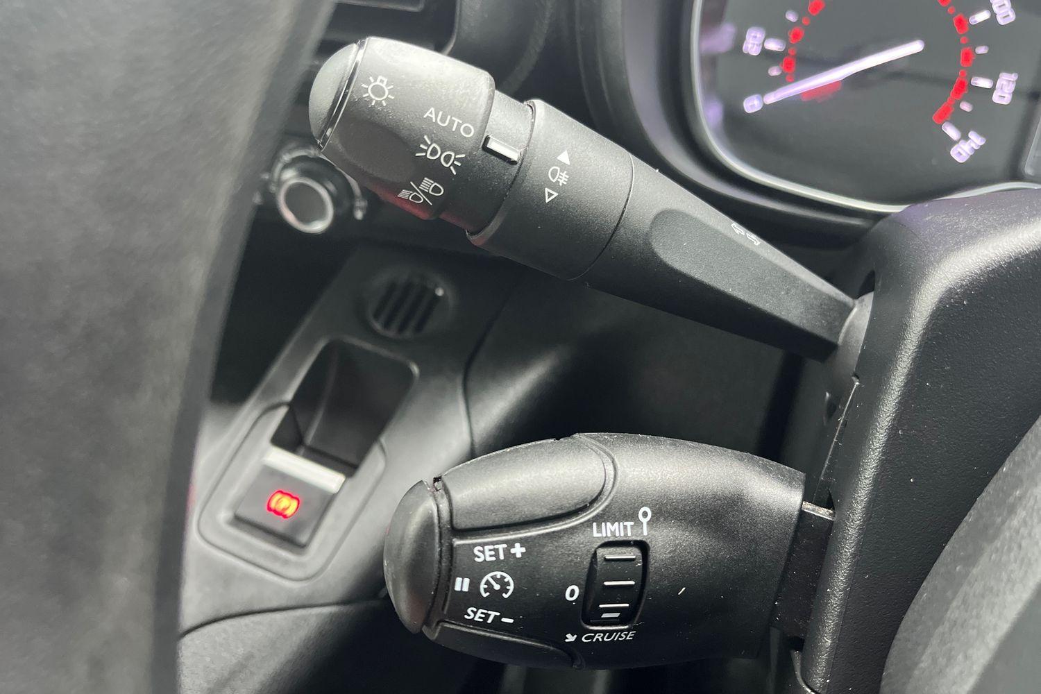 Citroen BERLINGO Photo 21