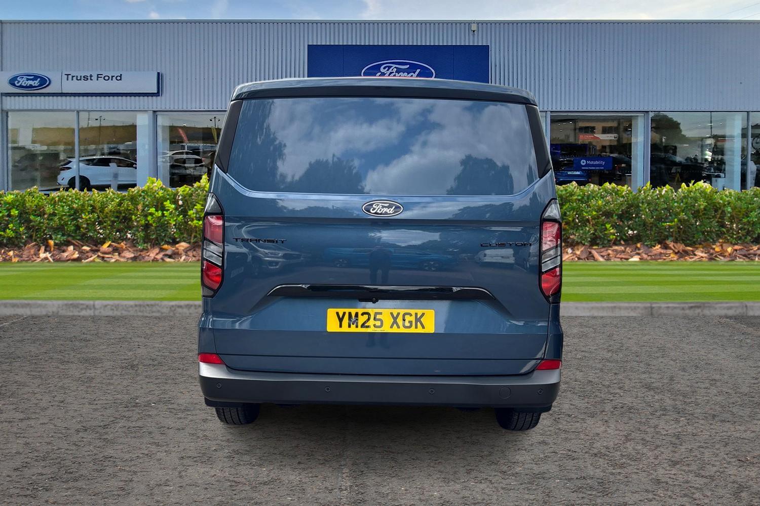 Ford Transit Custom Photo 12