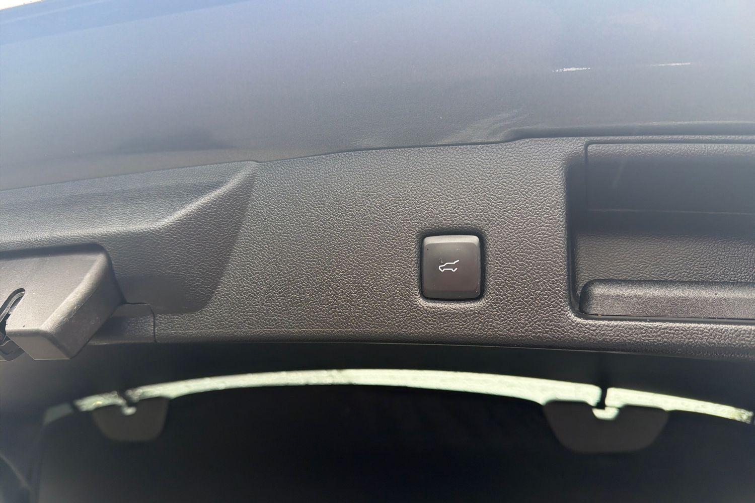 Ford KUGA Photo 26