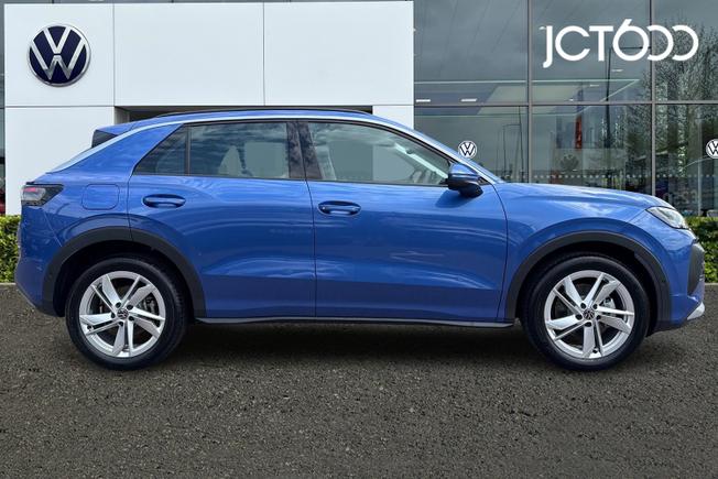 VOLKSWAGEN T-Roc Photo 4