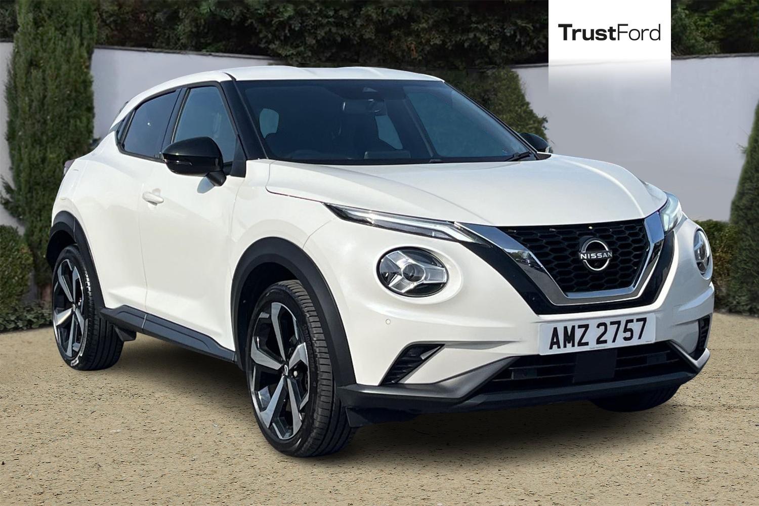 Nissan JUKE Photo 0