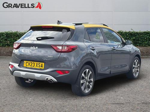 Kia STONIC Photo autoimg-8b764443ef03259a28d67784f4314b0776f8b531.jpg