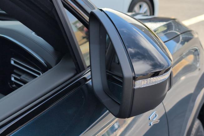 VOLKSWAGEN Tiguan Photo 47
