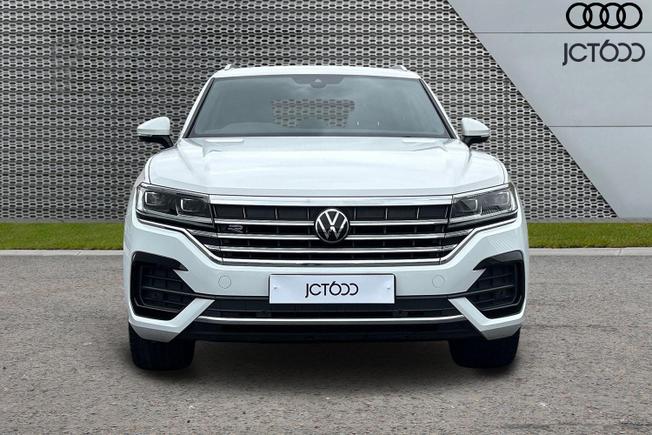 VOLKSWAGEN Touareg Photo 8