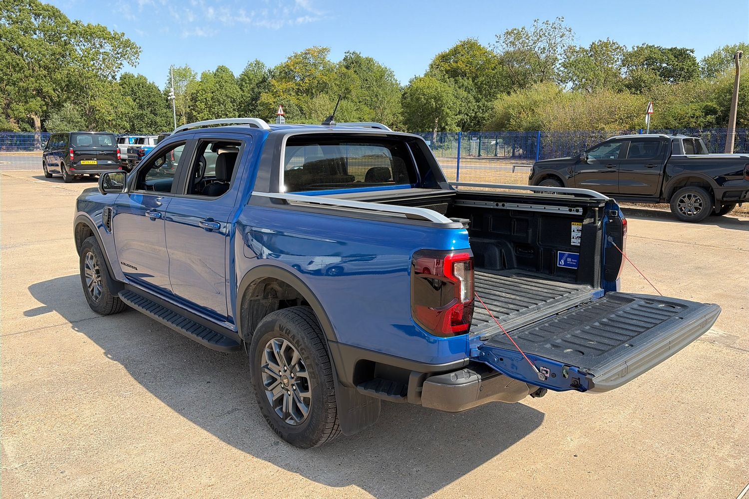 Ford RANGER Photo 6