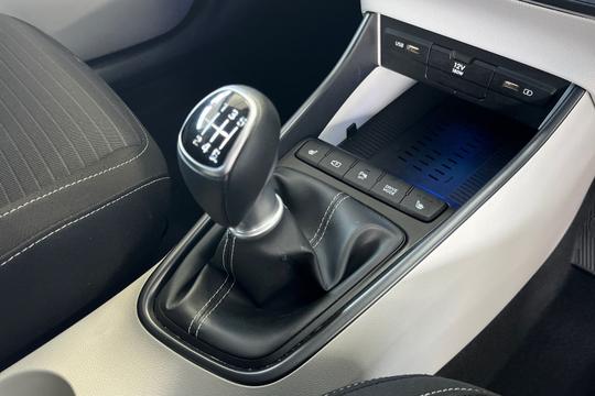Hyundai i20 Photo autoimg-8b7ef2f3650b7ff2ea5765885deacc5d4bbea8fc.jpg