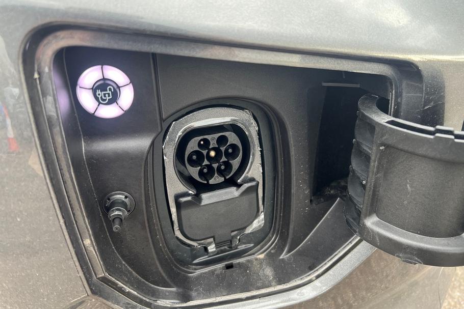 Used FORD E-TRANSIT CUSTOM AF75WWG 19