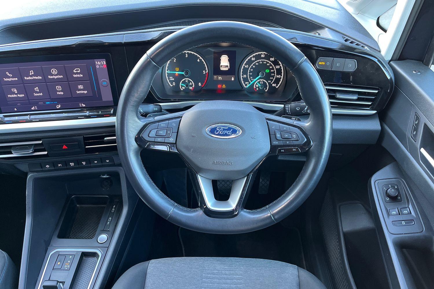 Ford TOURNEO CONNECT Photo 11