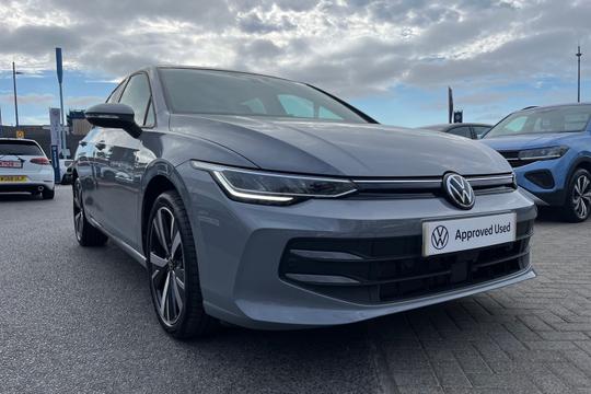 Volkswagen Golf Photo autoimg-8b86584ab944f2217890a18007c92a637f6f60fd.jpg