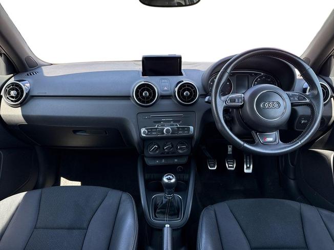 AUDI A1 Photo 10