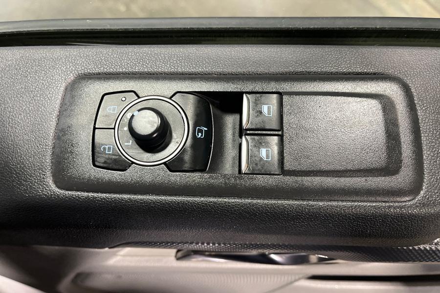 Ford Transit Custom Photo autoimg-8b86f78703186b68f3041135fd478a61c4295b9d.jpg